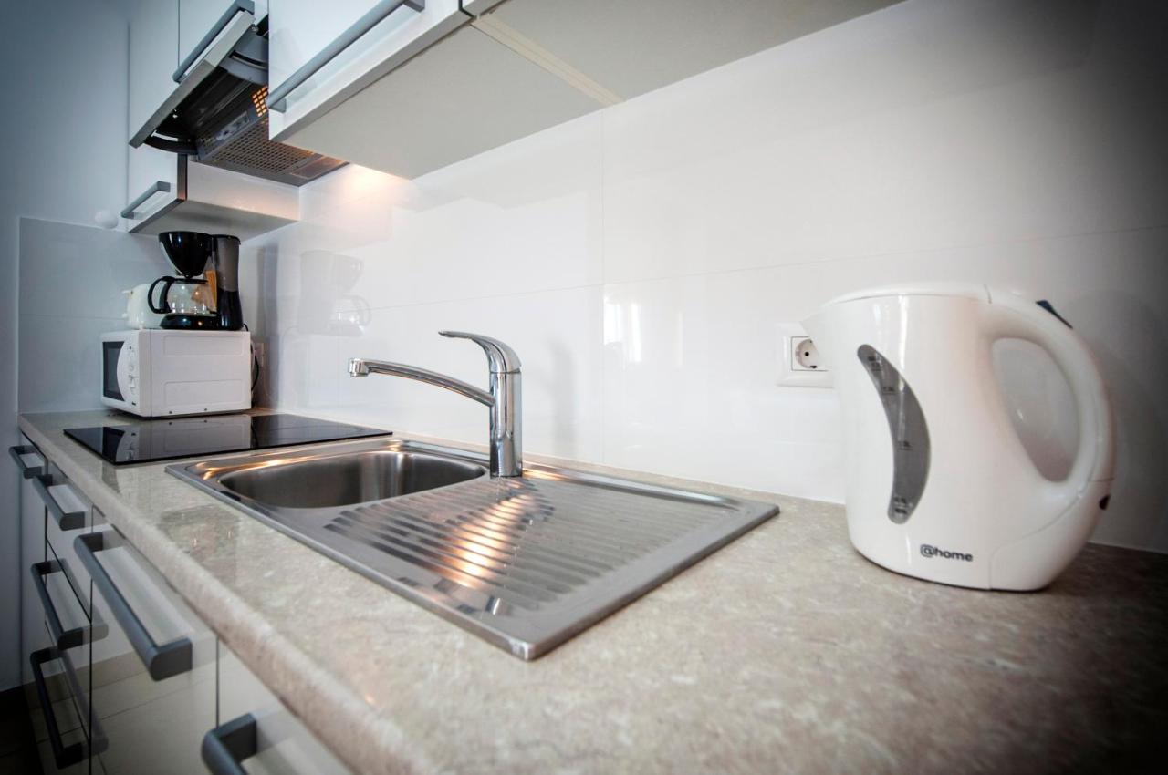 Apartments And Rooms Camaiore Rovinj Exterior photo