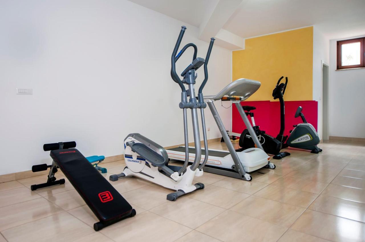 Apartments And Rooms Camaiore Rovinj Exterior photo